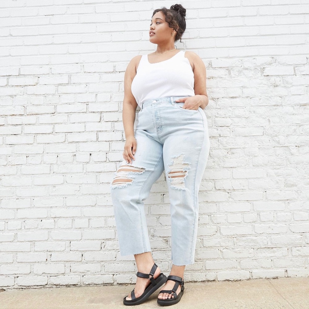Women's Super-High Rise Distressed Straight Jeans